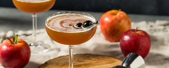 Apple Cider Manhattan